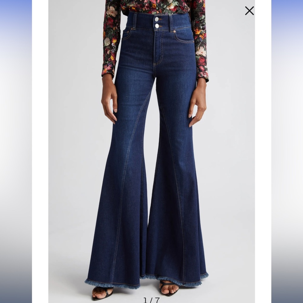 High Waist Ruffle Flare Leg Jeans Alice + Olivia sz 27 NWOT
Dream On